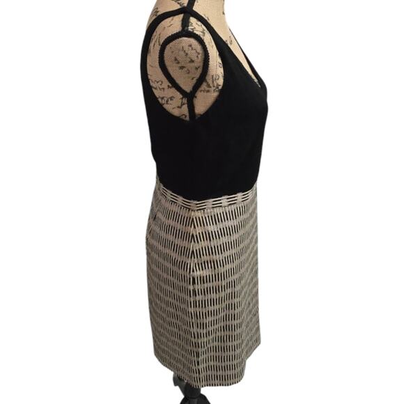 Loft Black and Beige Women's Academia Sheath Dress Size 4 - Picture 3 of 10